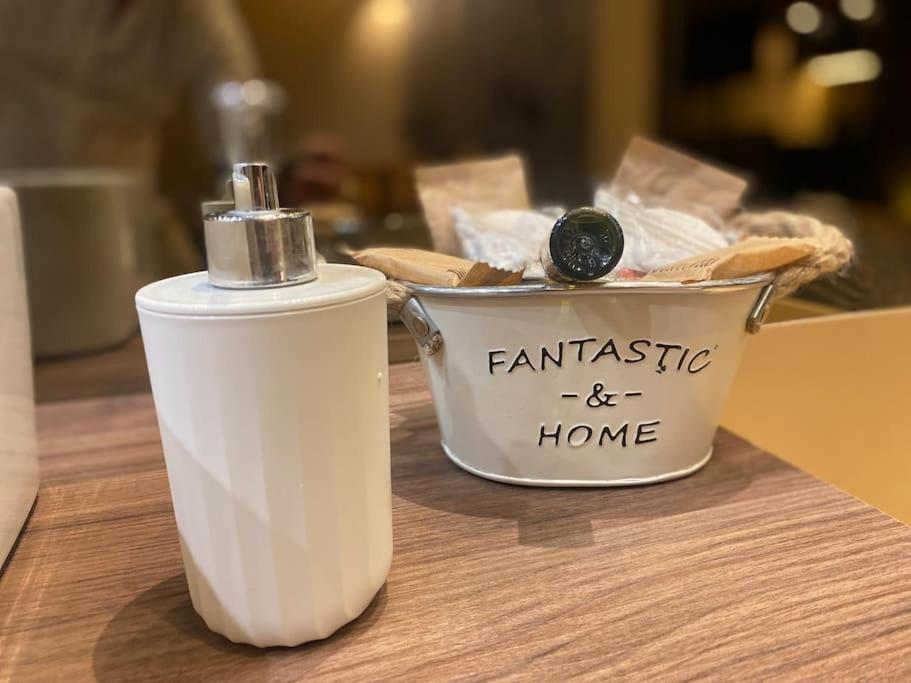 Montesantogroup Suite House Nel Centro Di Napoli Εξωτερικό φωτογραφία