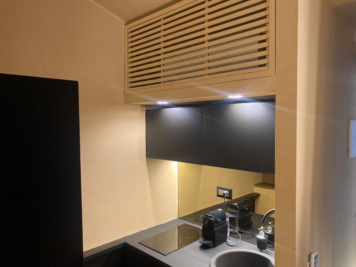 Montesantogroup Suite House Nel Centro Di Napoli Εξωτερικό φωτογραφία