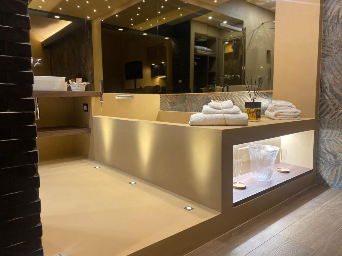 Montesantogroup Suite House Nel Centro Di Napoli Εξωτερικό φωτογραφία
